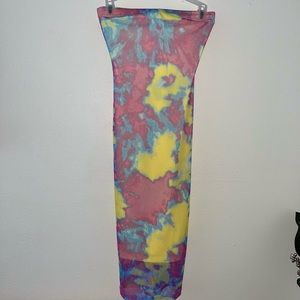 NWT Women’s Multicolor  Stretch Tube Midi Dress